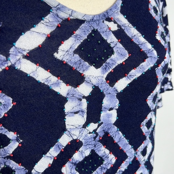 Soft Surroundings blue printed beaded cold shoulder top, size small - Picture 4 of 9